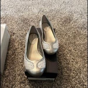 Cole Haan Women’s Flats